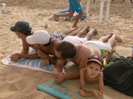 voila mon neveu saad et mais amis yassin et simo